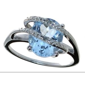SIZE 8 NATURAL 3.88 CT BLUE TOPAZ‎ RING WITH DIAMOND ACCENT (549)